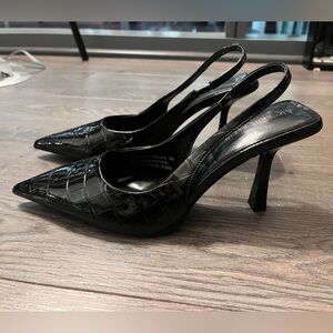 Anne Klein Indianna Slingback Pump